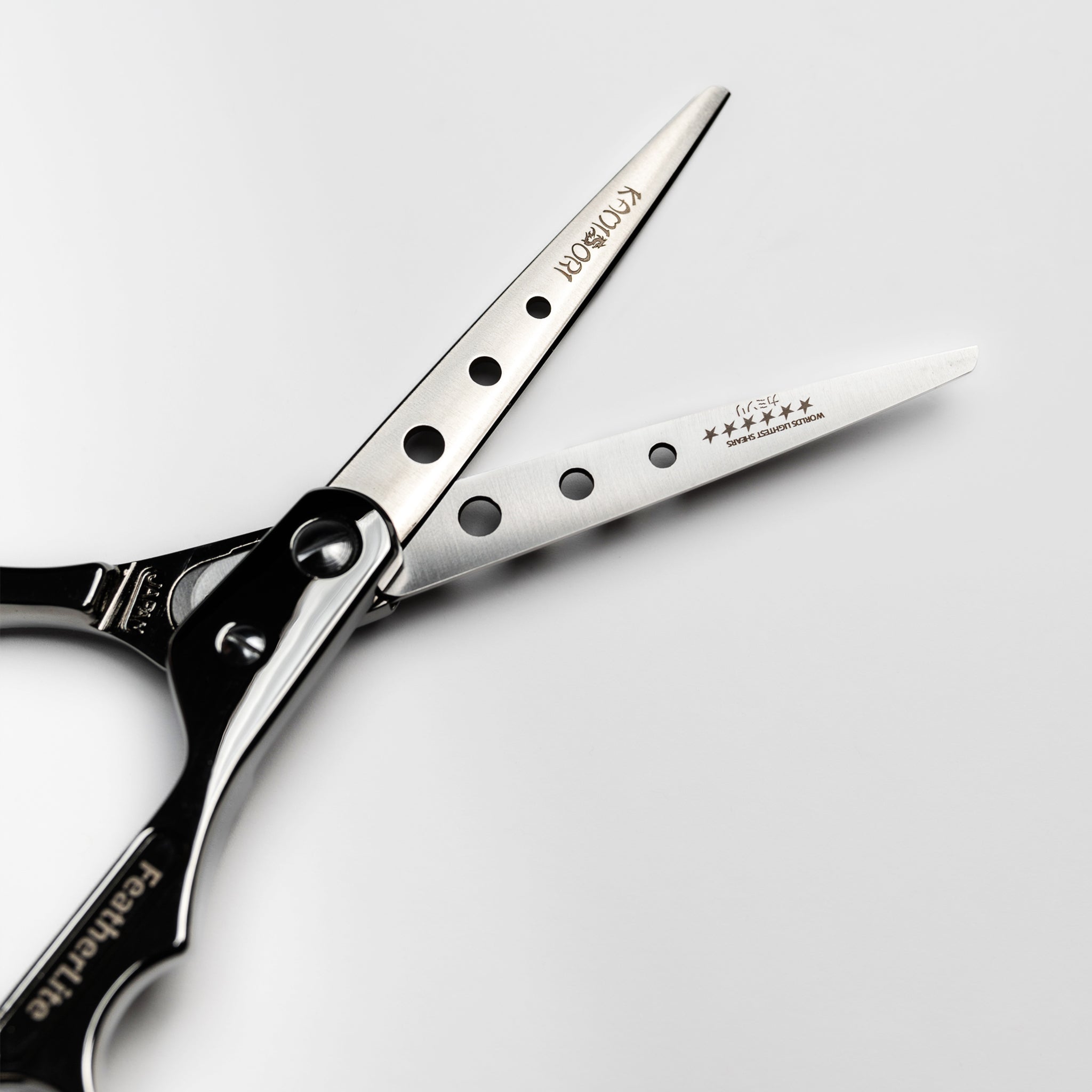 KAMISORI FEATHERLITE HAIR CUTTING SHEARS